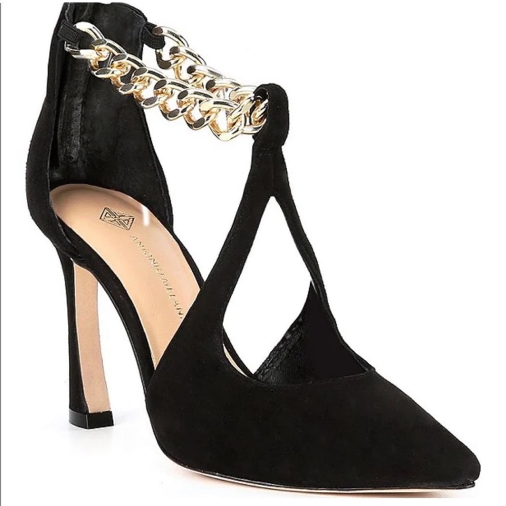 Antonio Melani Tiaa Suede Ankle Chain Detail Pumps 5 1/2 worn once like new